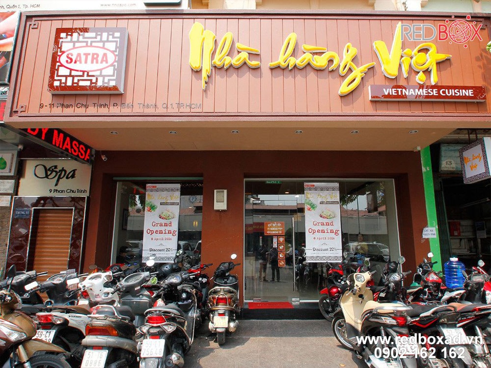 làm bảng hiệu nhà hàng